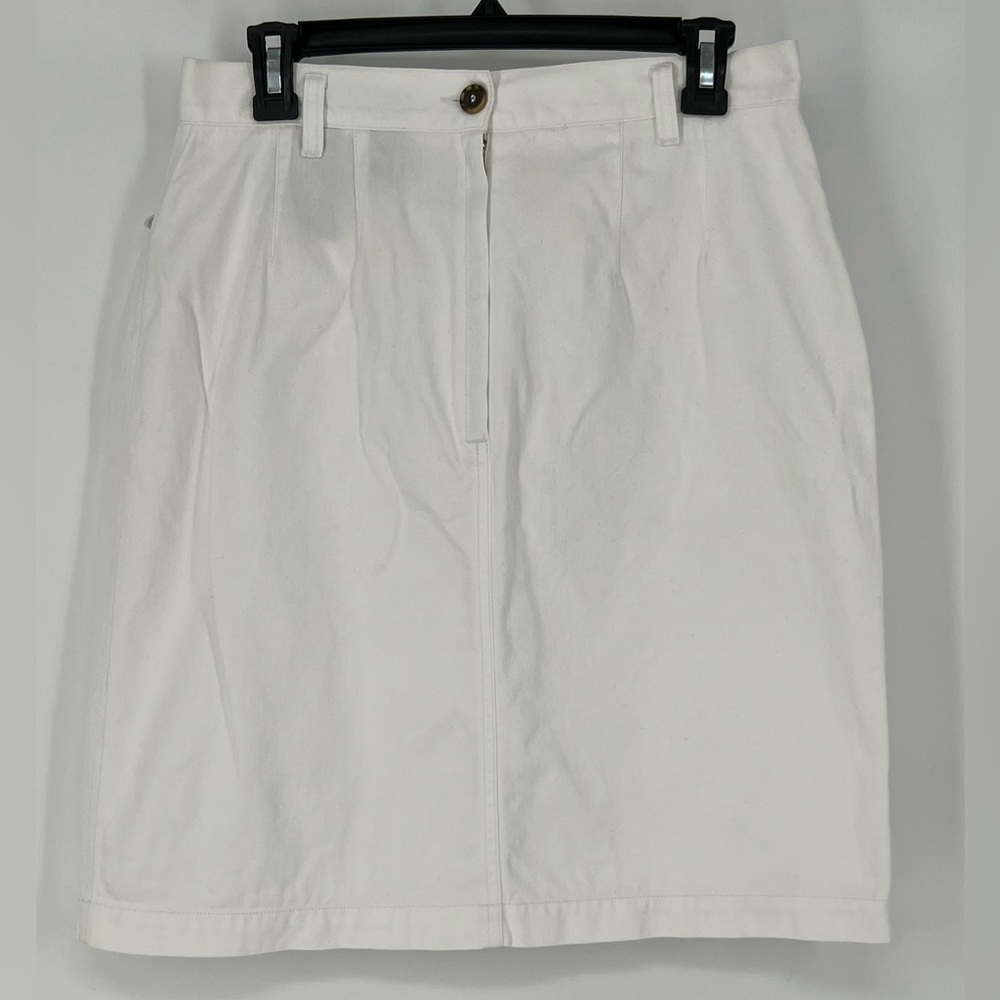 LIZ CLAIBORNE LIZ WEAR BRIGHT WHITE DENIM SKIRT A-LINE FRONT BUTTON AND ZIPPER‎